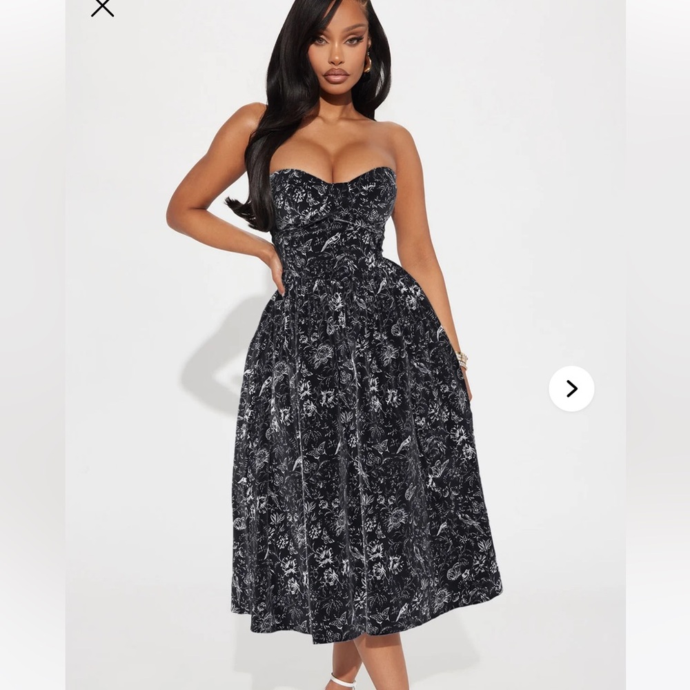 Elegant Black and White Floral Dress